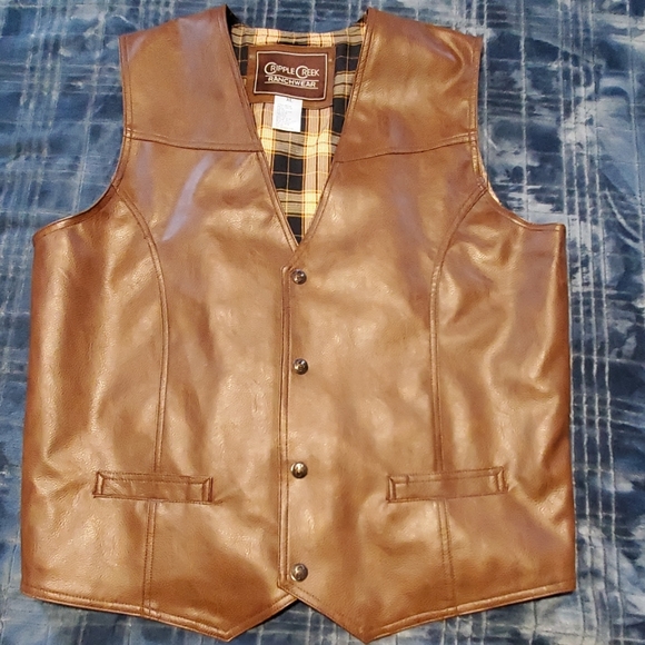 NWT Cripple Creek Ranchwear